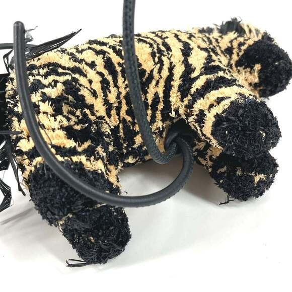 LOEWE C621232XKP Zebra Keychain Bag Charm in Raffia and Leather, Black, Women's - Picture 8 of 10